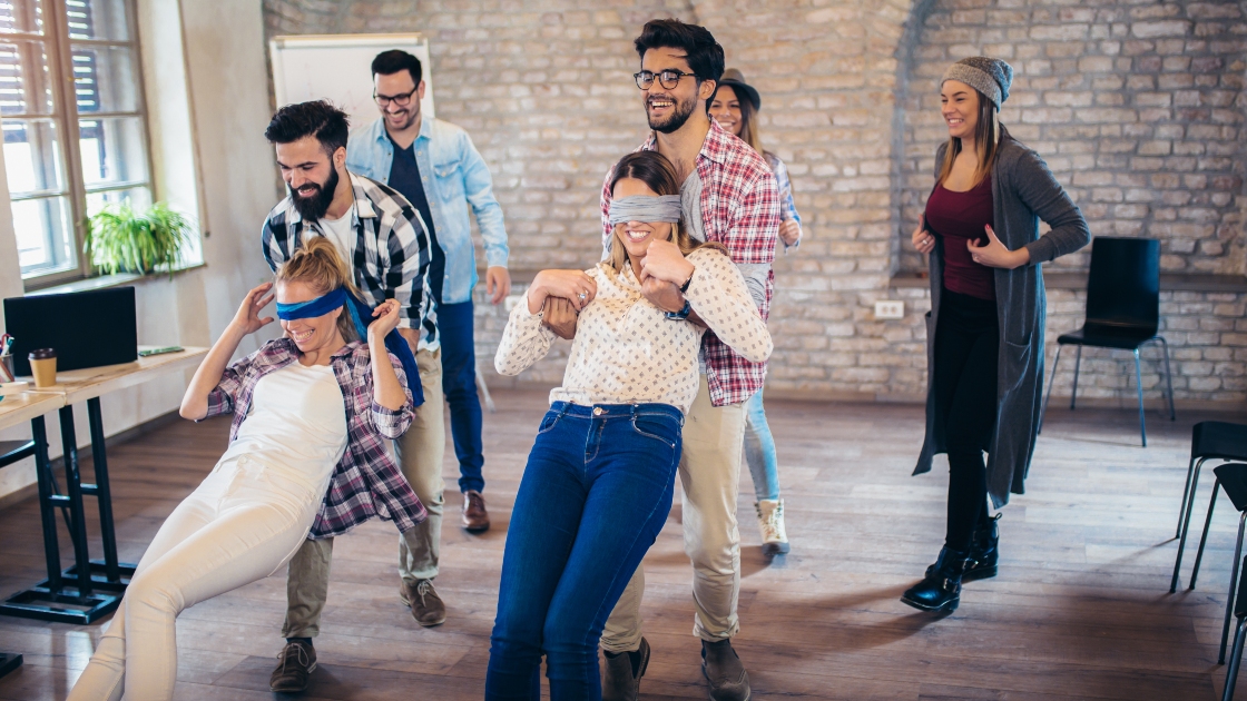 Waarom vertrouw je de ene persoon wel meteen en de andere niet?
