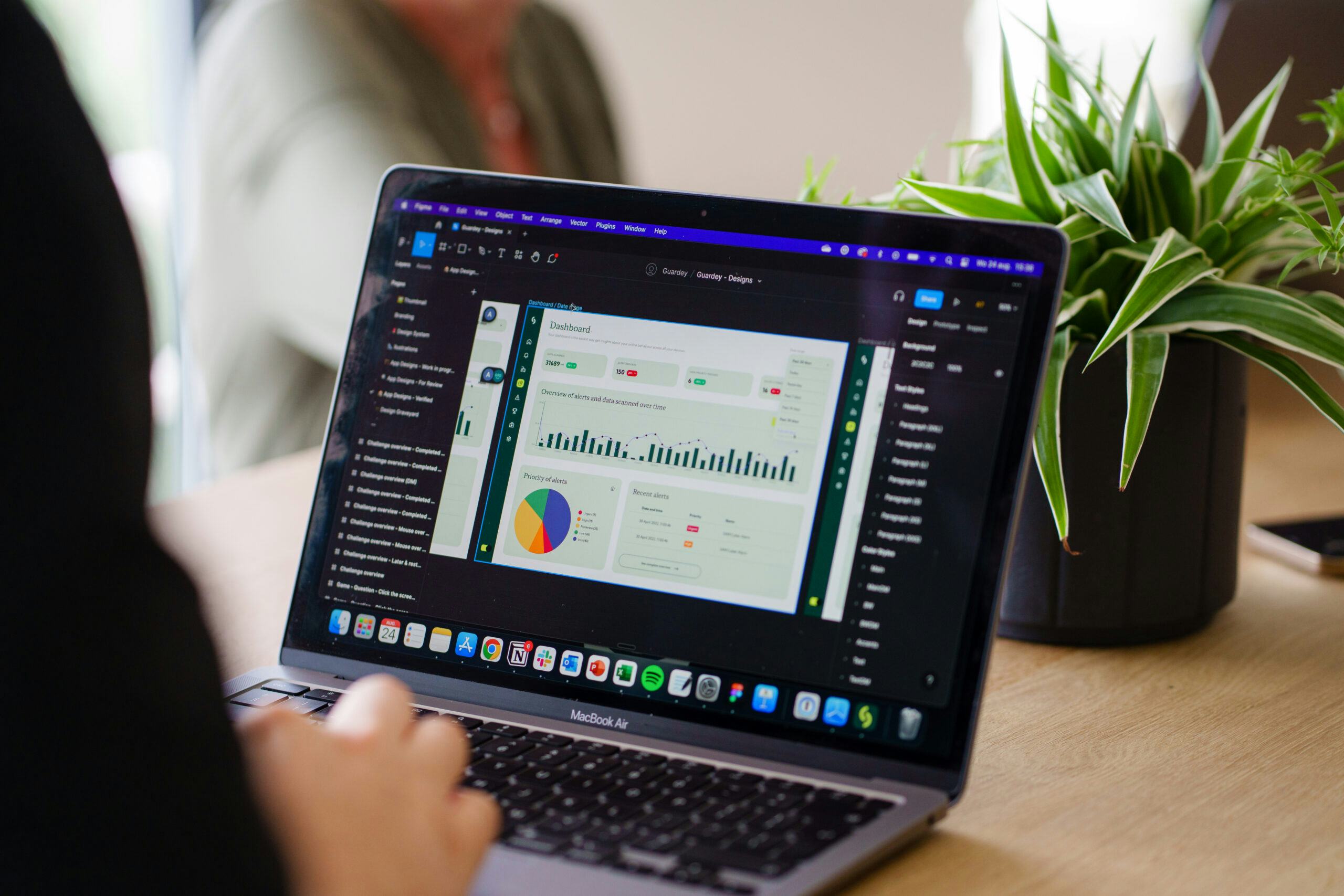 Cyberaanvallen zijn geen zorgen voor morgen. Ook het MKB moet zich wapenen tegen digitale misdaad. Foto Guardey.