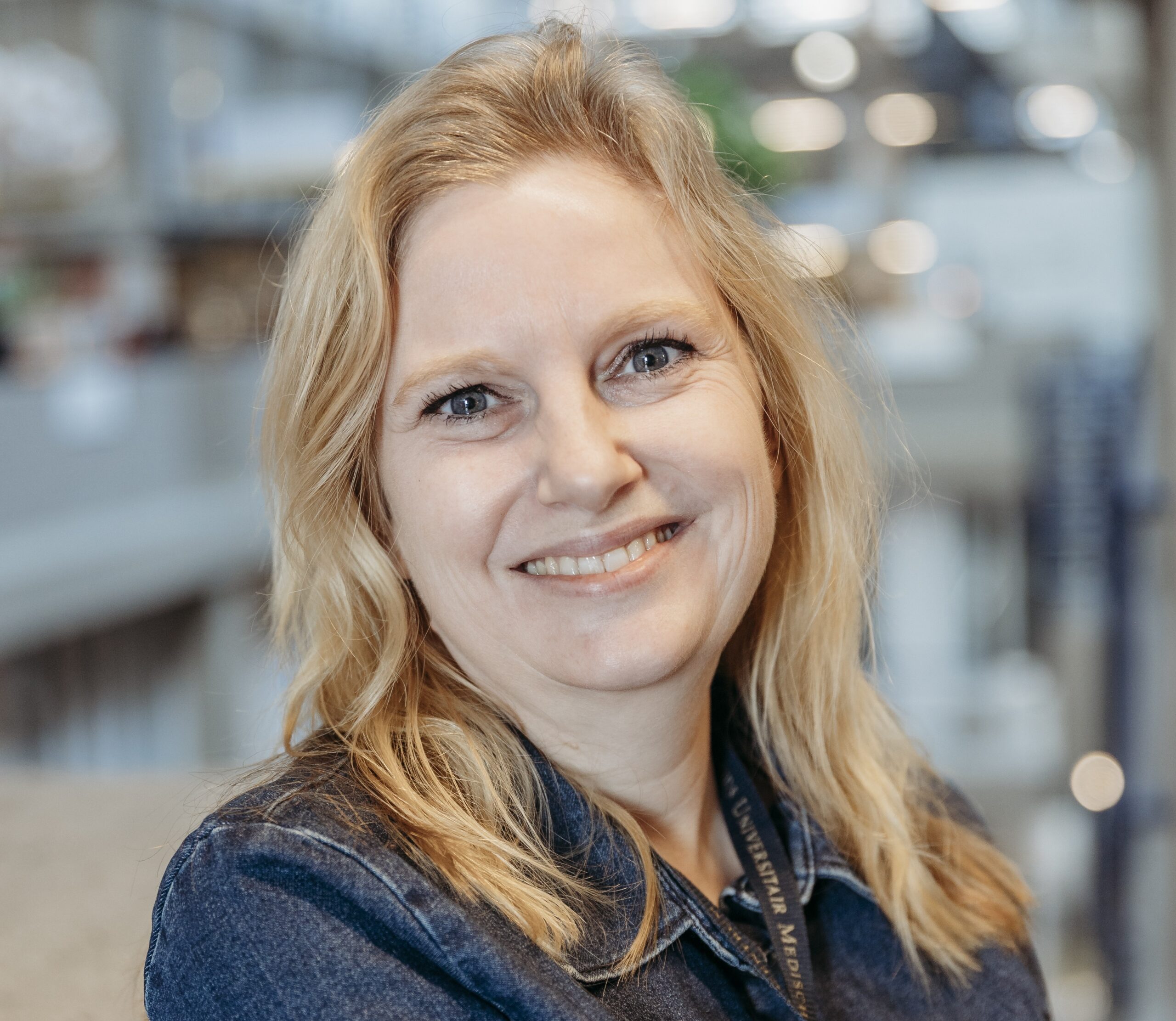 Jane Rewijk is het hoofd van het medisch secretariaat van de polikliniek Psychiatrie in het LUMC. Foto: Joyce Rewijk 