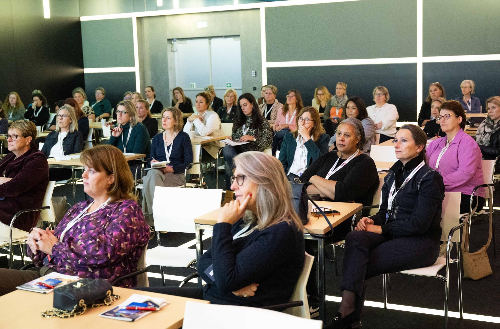 Volle bak bij een van de inspirerende sessies op het Management Support Event. Foto: Cor Salverius