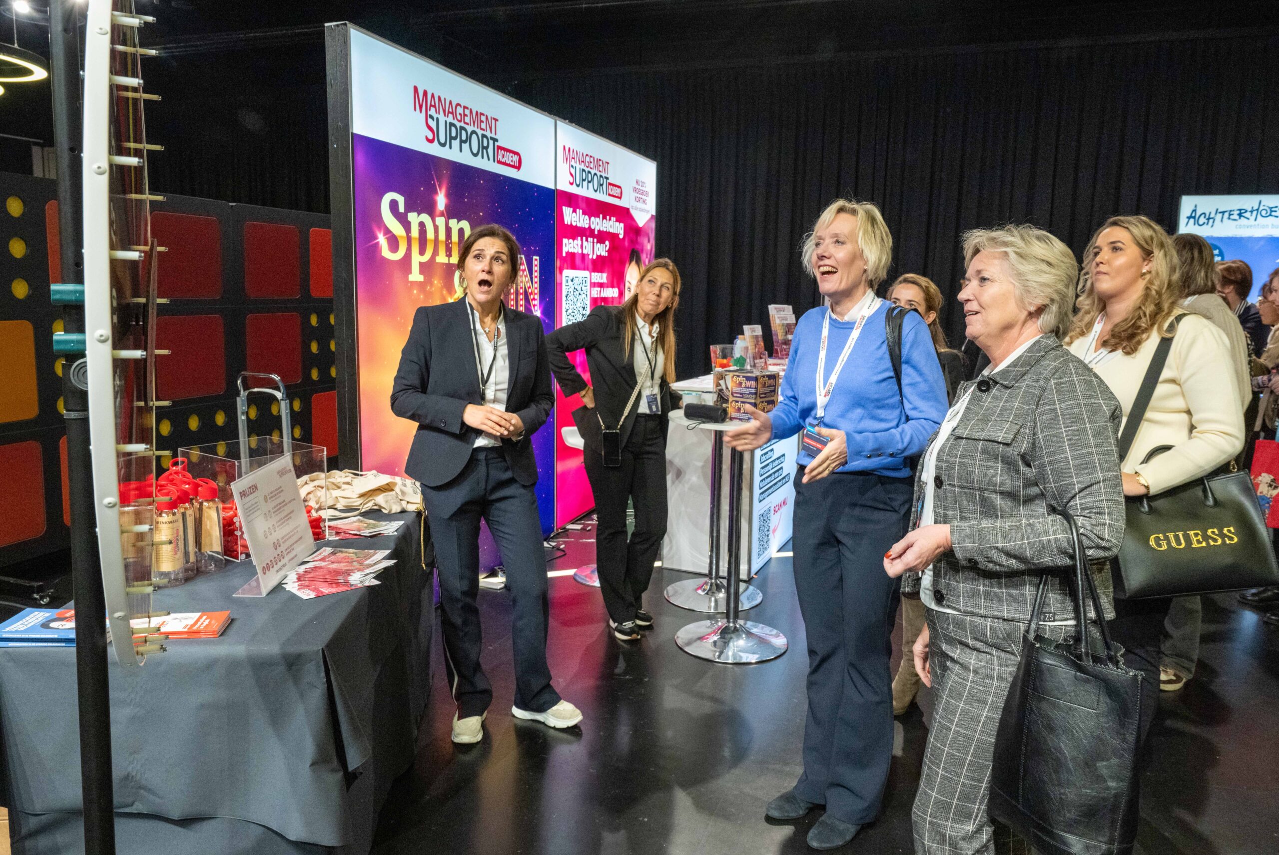 Draai aan dat rad en win! Foto: Cor Salverius

Management Support in Jaarbeurs Utrecht.