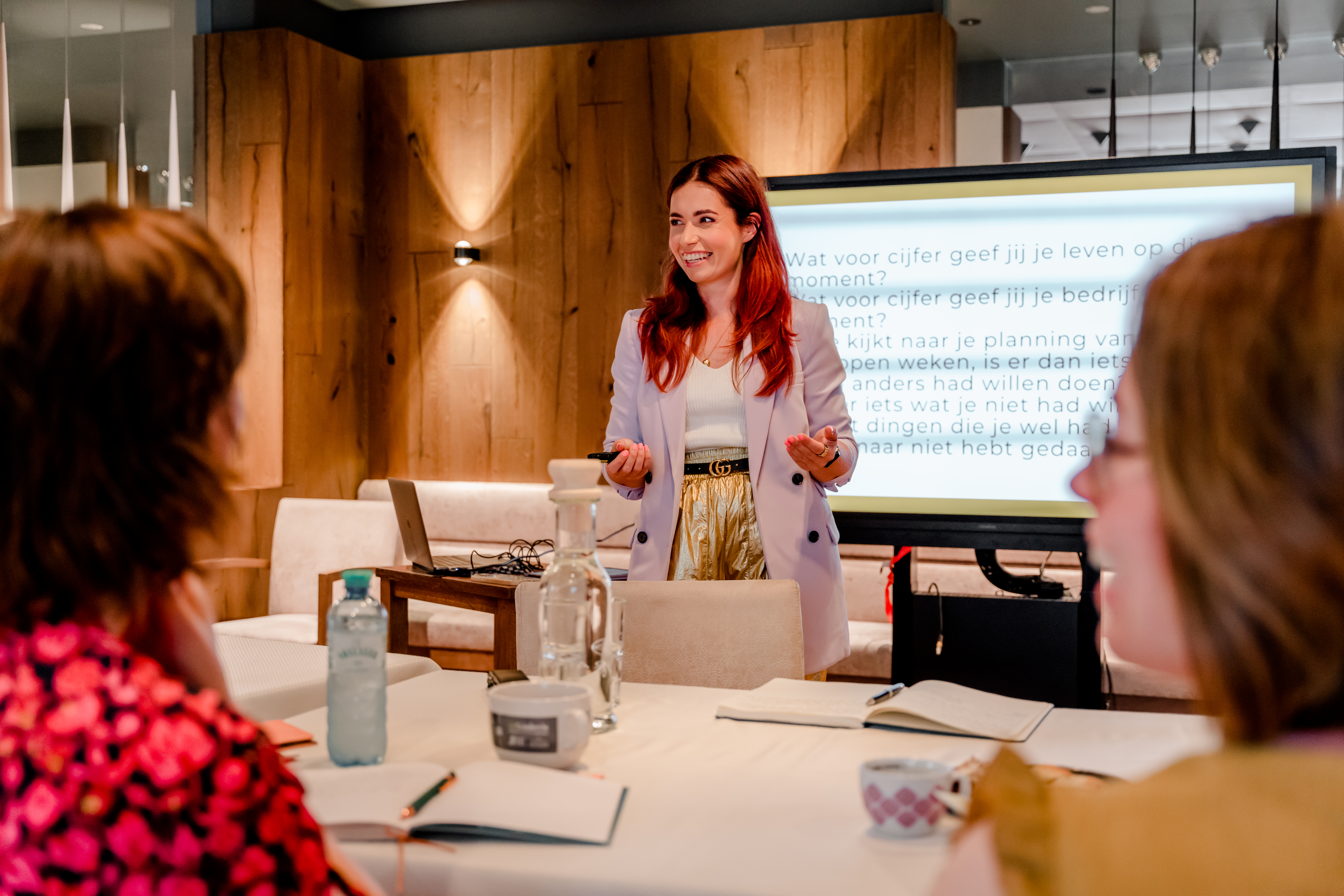 Cynthia Schultz is ervan overtuigd dat zelfs in een dynamische werkdag structuur en focus je gaan helpen.